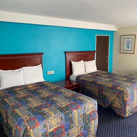 Travel Inn Petersburg Exteriér fotografie