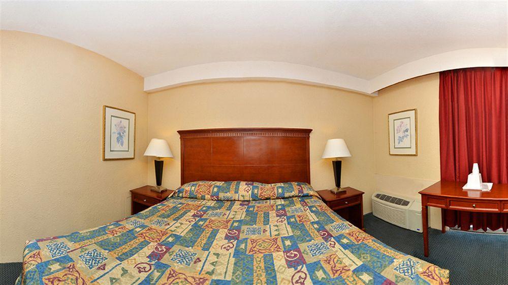 Travel Inn Petersburg Exteriér fotografie