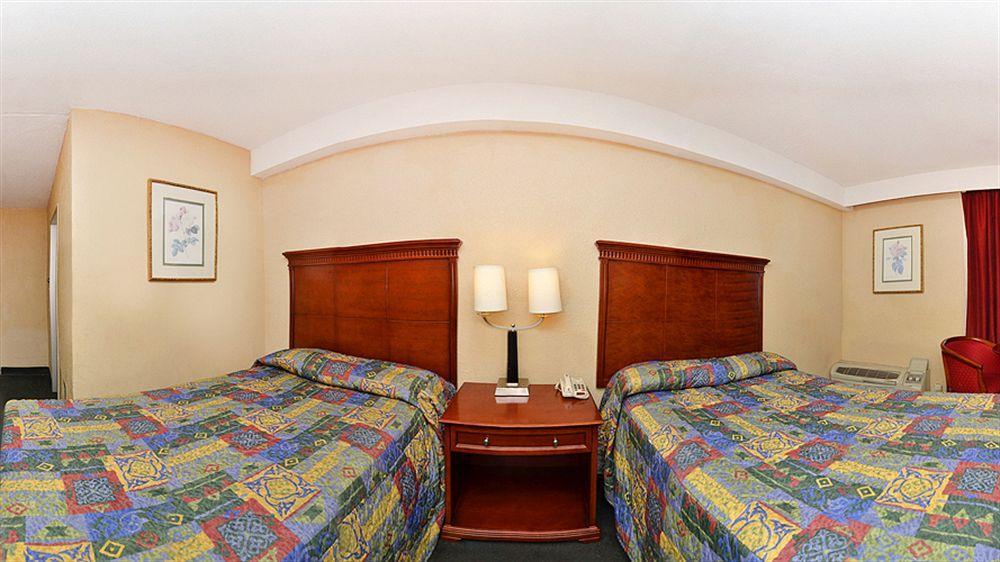 Travel Inn Petersburg Exteriér fotografie