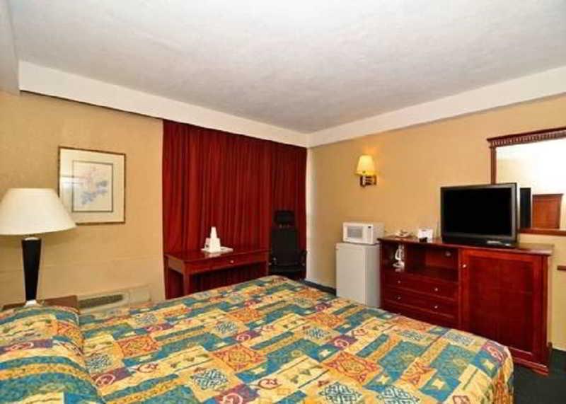 Travel Inn Petersburg Pokoj fotografie