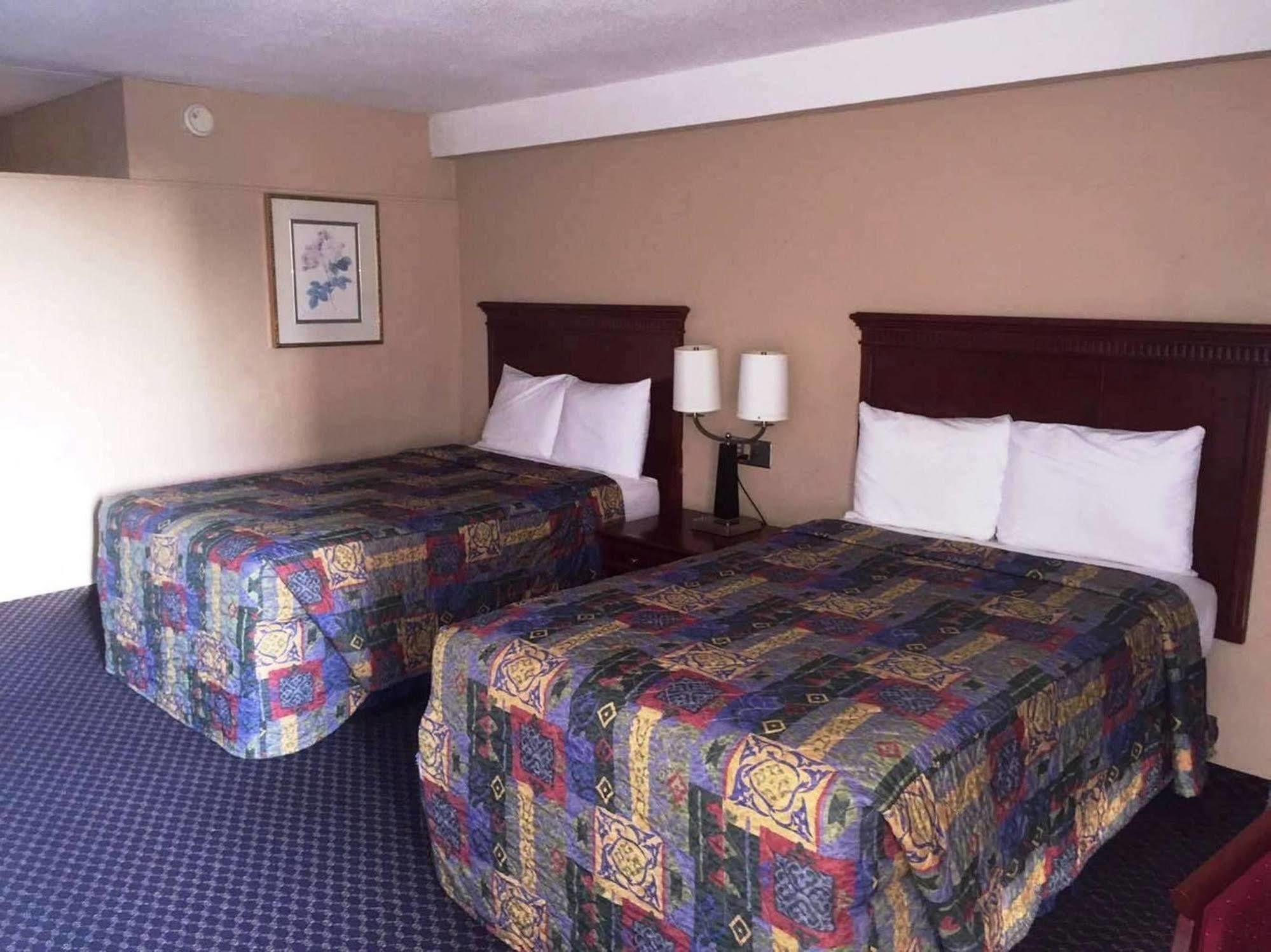 Travel Inn Petersburg Exteriér fotografie
